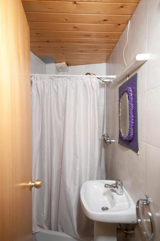 Apartamentos Siglo XXI - Ancla Сан Фелиу де Гиксолс Стая снимка